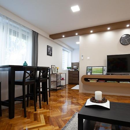 Stellar Downtown Szeged Apartment Exterior photo
